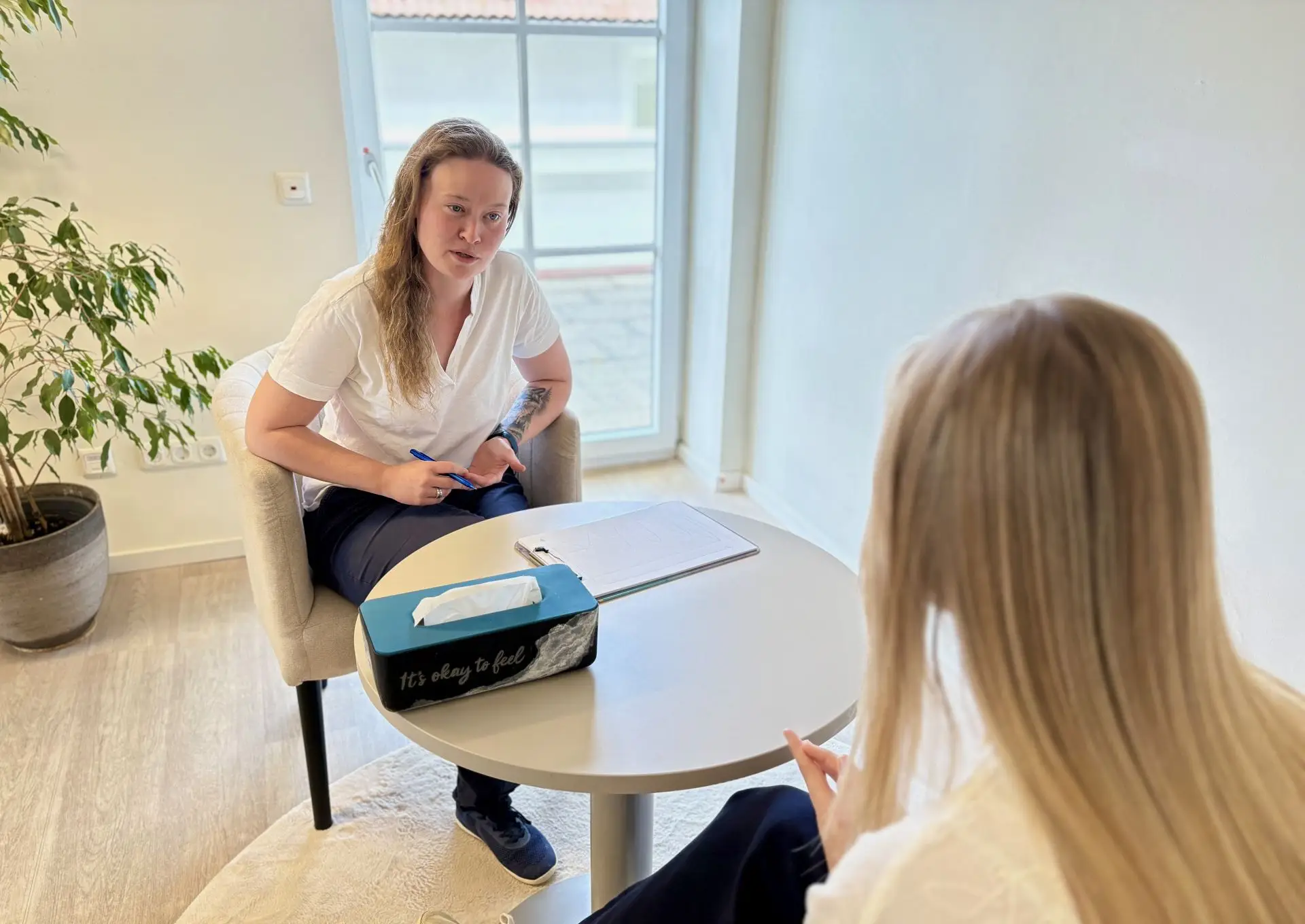Chatgpt als Therapeut: Chefärtzin Dr. phil. Carolin Göhre von der Privatklinik ChiemseeWinkel